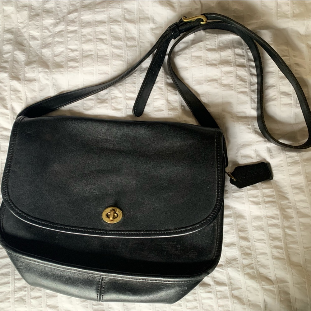 Vintage Coach Crossbody City Bag